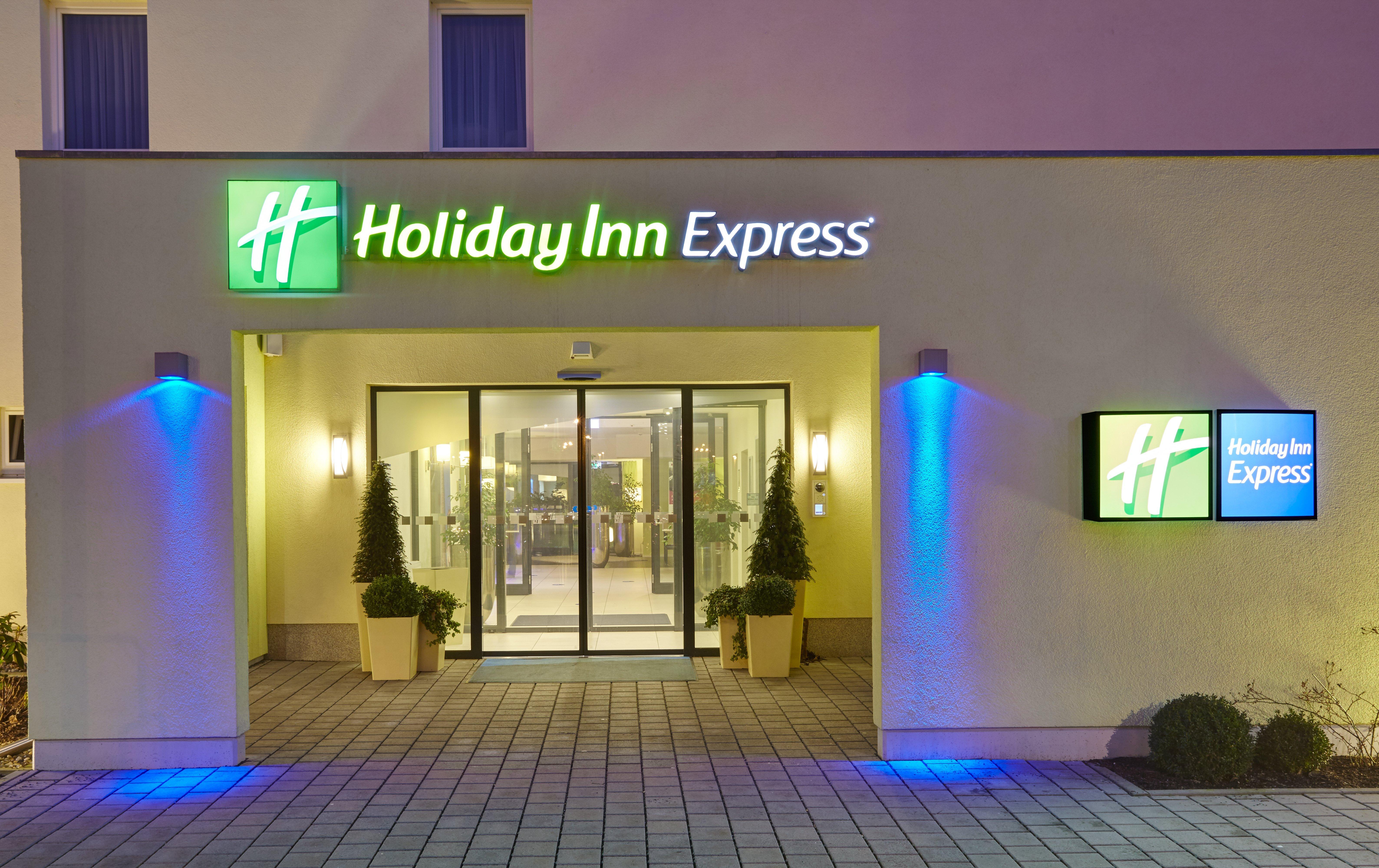 Holiday Inn Express Neunkirchen, An Ihg Hotel Нойнкірхен Екстер'єр фото